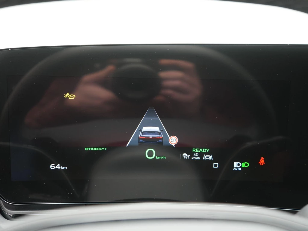 Audi A6 Avant e-tron – foto 16