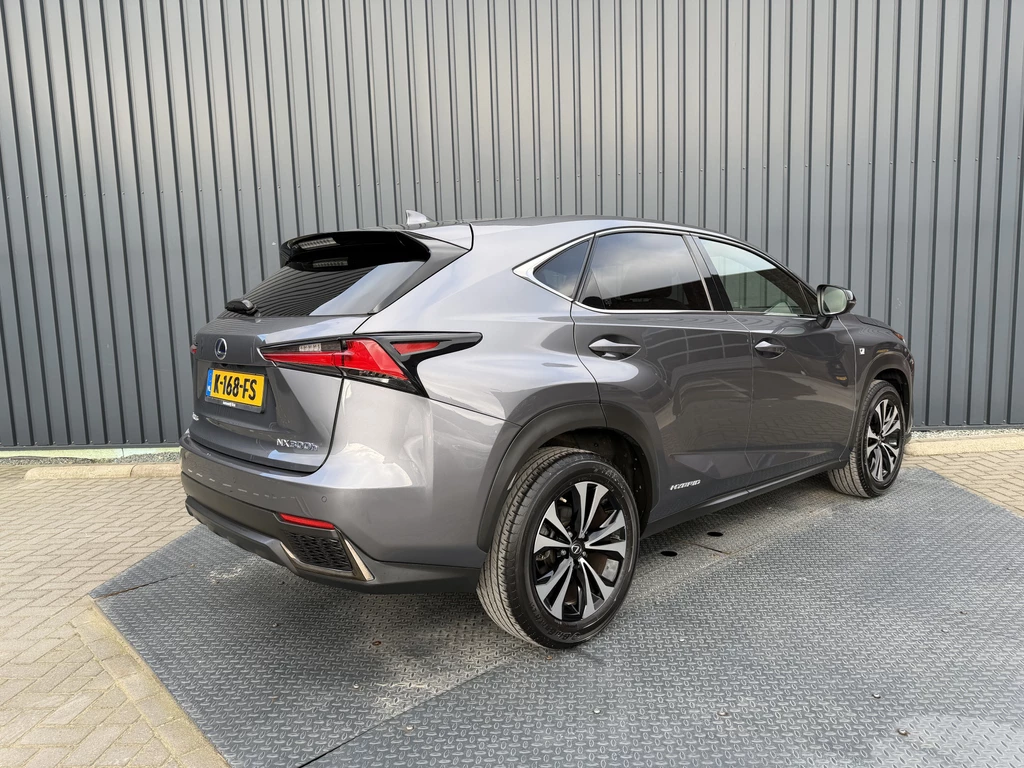 Lexus NX – foto 7