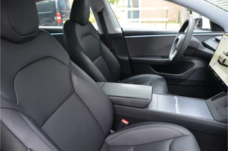 Tesla Model 3 – thumbnail 7