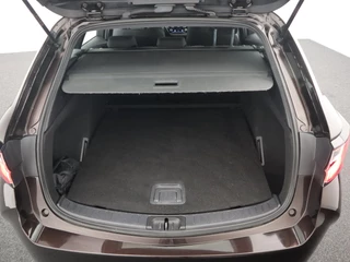 Toyota Corolla Touring Sports – thumbnail 38