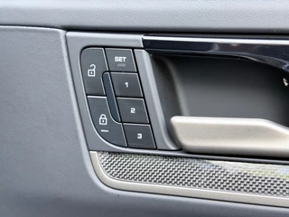 Porsche Cayenne – thumbnail 28