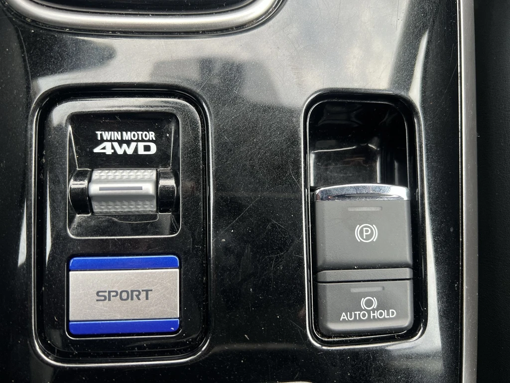 Mitsubishi Outlander – foto 20