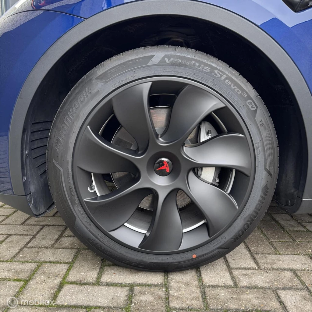 Tesla Model Y – foto 20