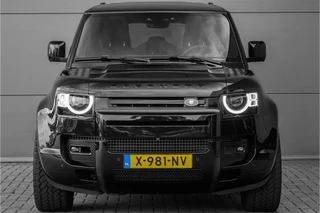 Land Rover Defender – thumbnail 7