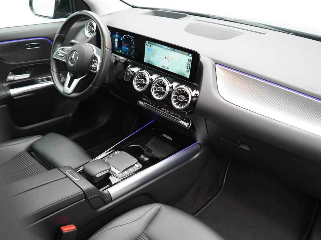 Mercedes-Benz EQA – foto 13