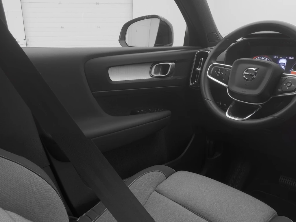 Volvo XC40 – foto 27