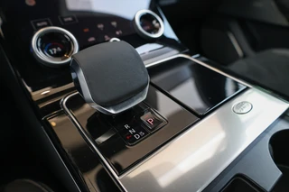 Land Rover Range Rover Velar – thumbnail 38