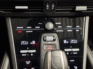 Porsche Cayenne – thumbnail 36