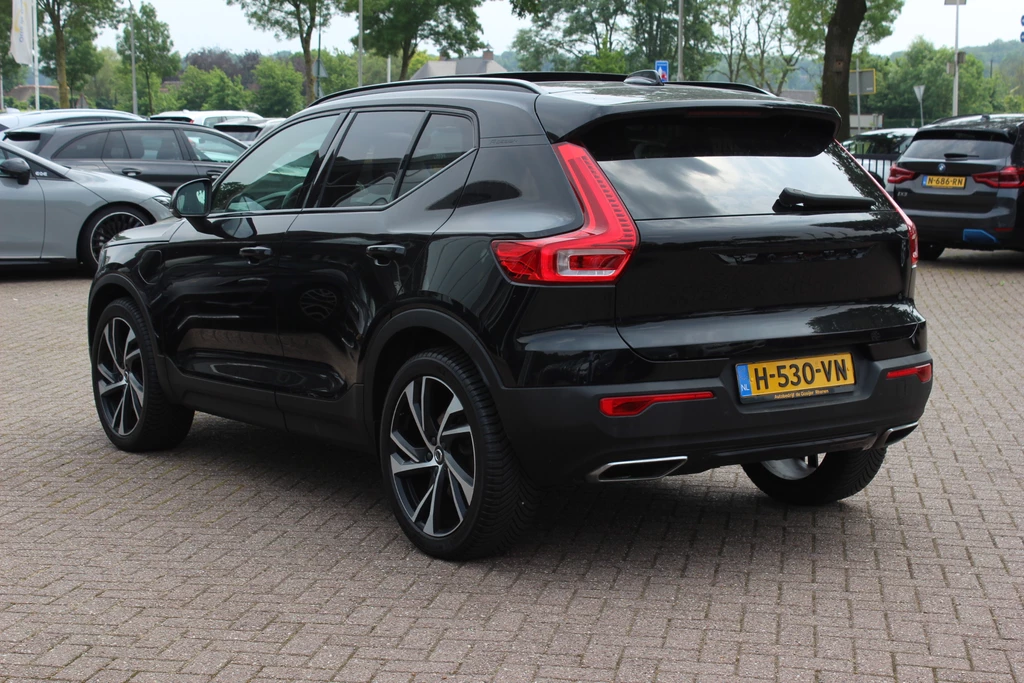 Volvo XC40 – foto 3