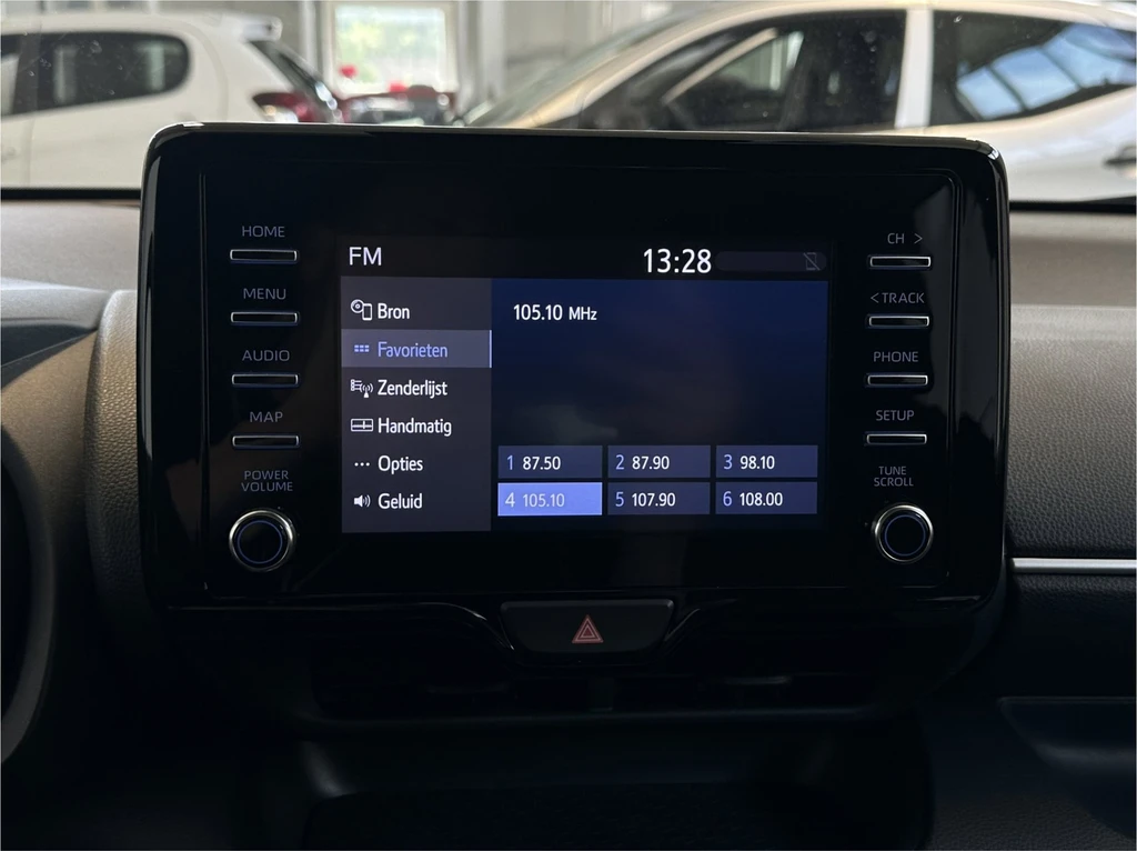 Toyota Yaris – foto 21