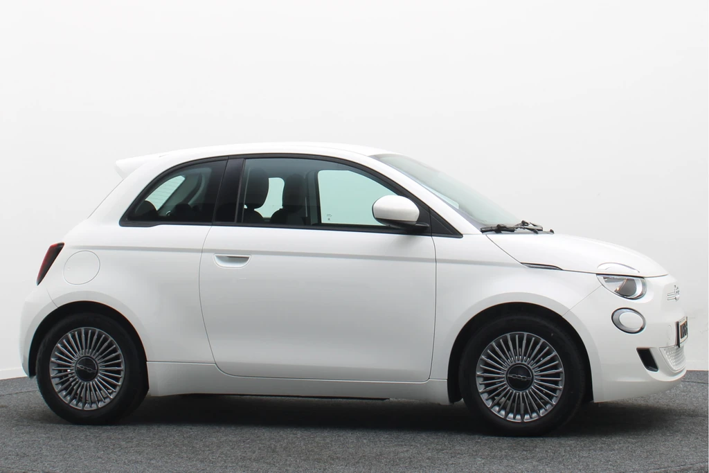 Fiat 500e – foto 10