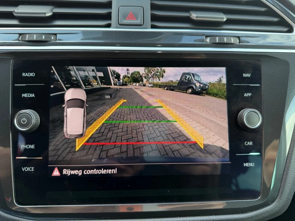 Volkswagen Tiguan – foto 10