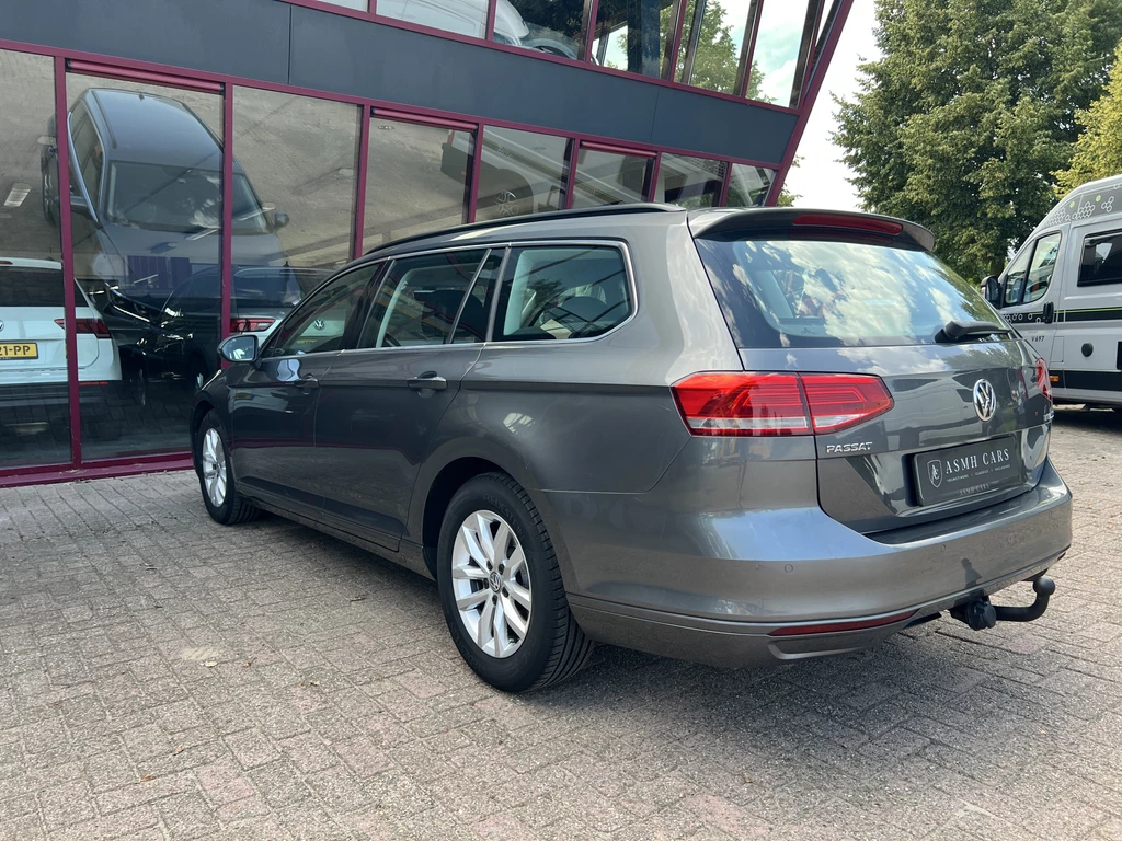 Volkswagen Passat – foto 2