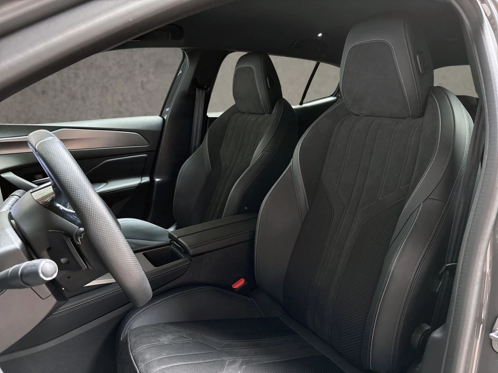Peugeot 408 – foto 12
