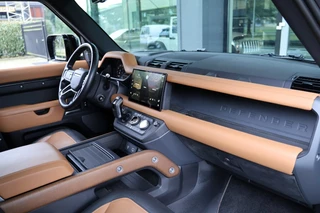 Land Rover Defender – thumbnail 12