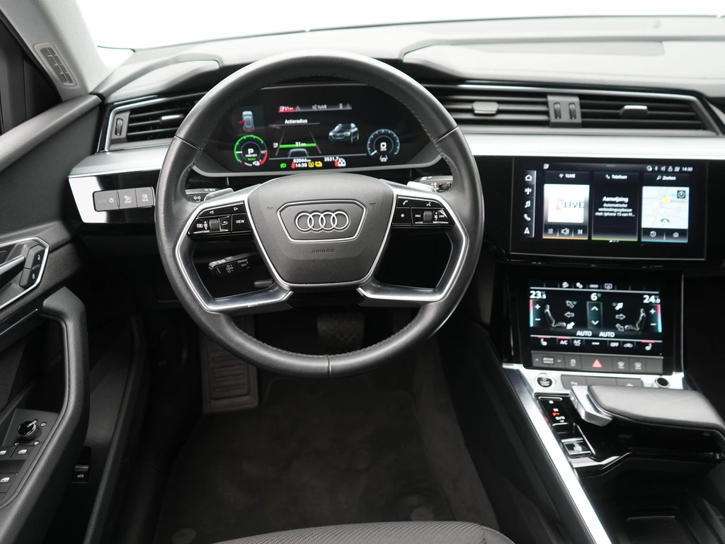 Audi e-tron – foto 14