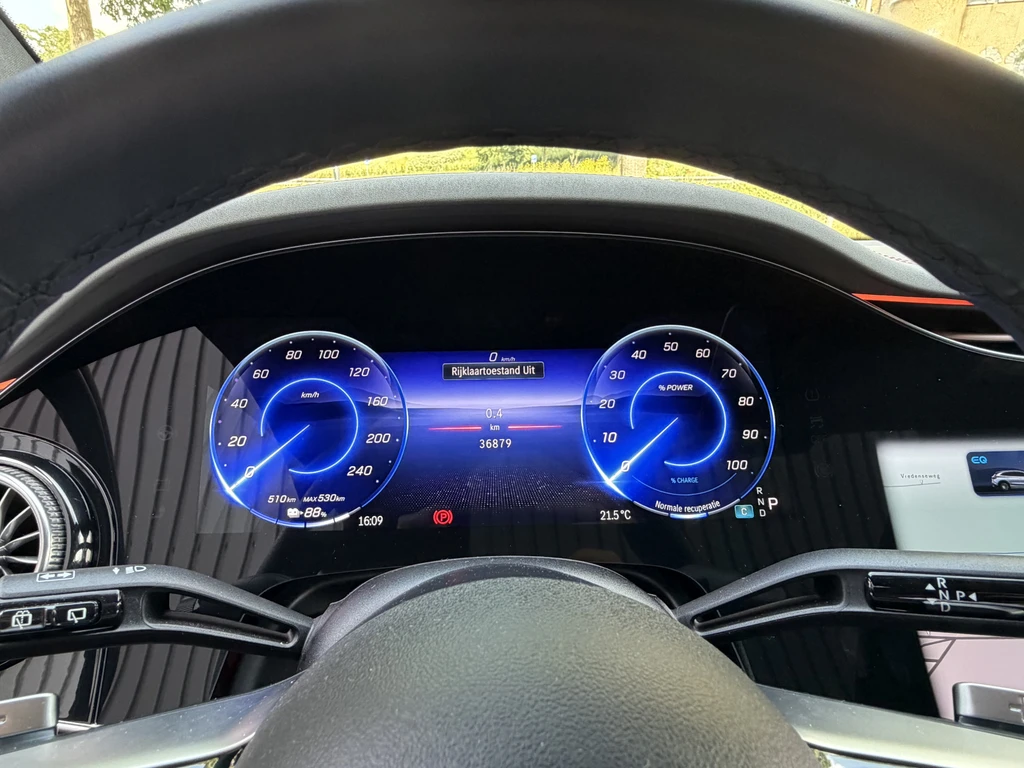 Mercedes-Benz EQE – foto 21