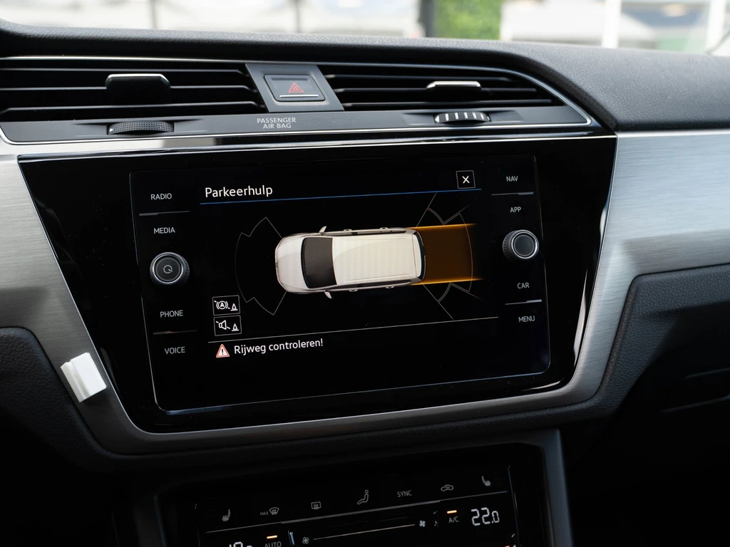 Volkswagen Touran – foto 20