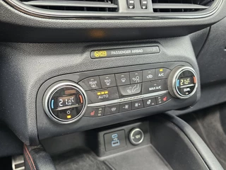 Ford Kuga – thumbnail 30