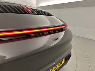 Porsche 911 – thumbnail 11
