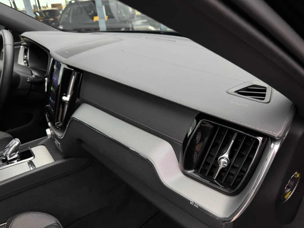 Volvo XC60 – foto 34