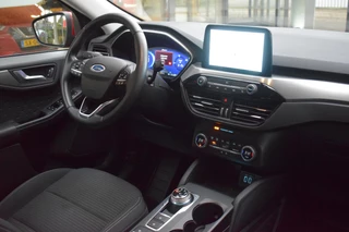Ford Kuga – thumbnail 17