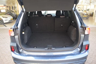 Ford Kuga – thumbnail 23