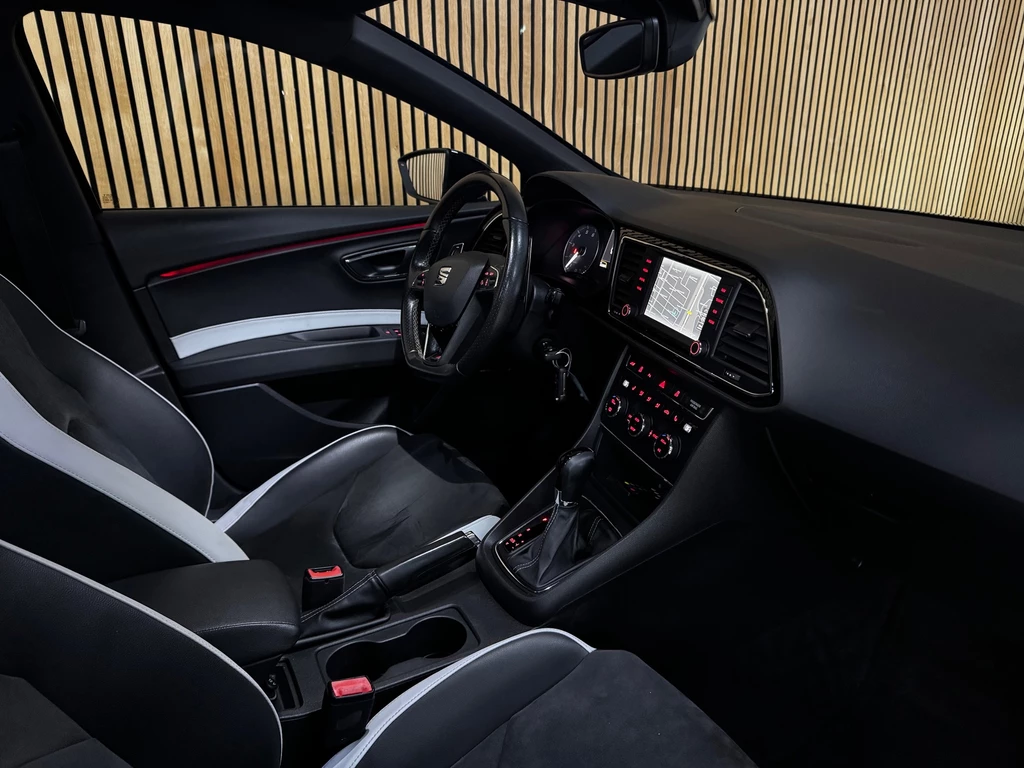 SEAT Leon – foto 38