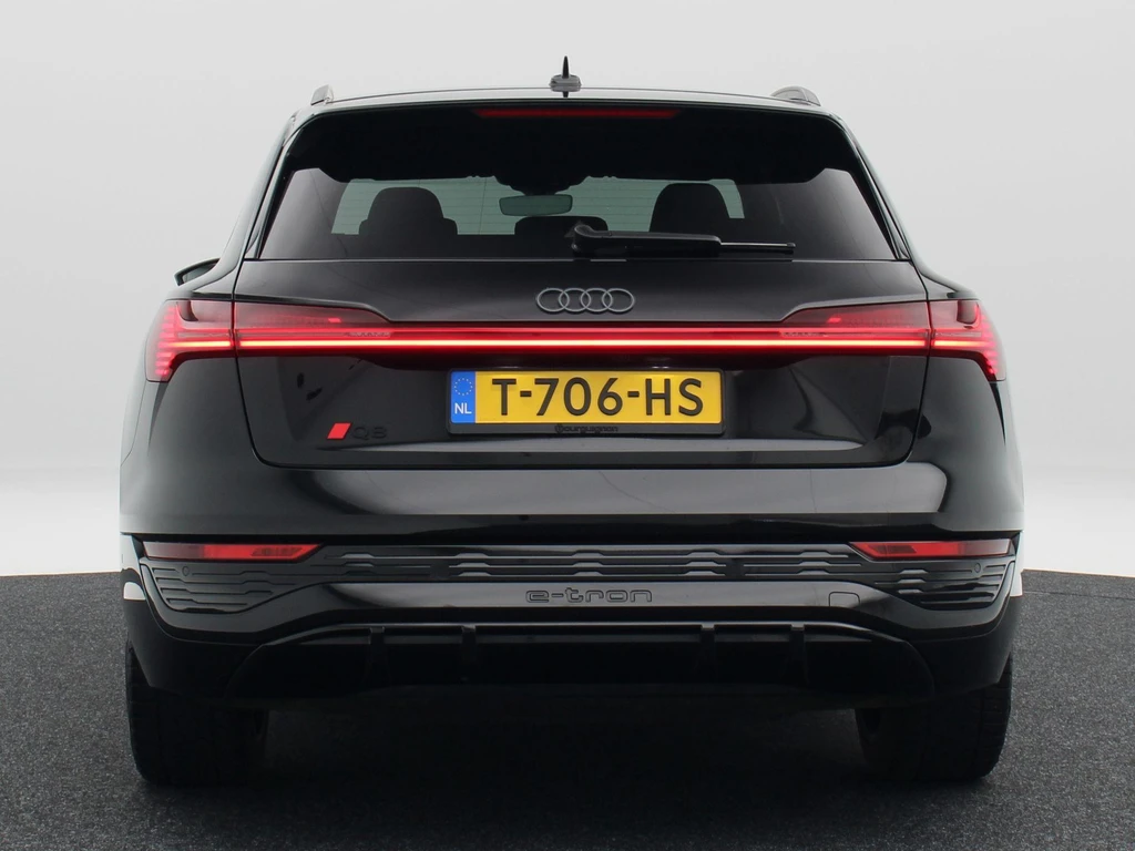 Audi Q8 e-tron – foto 3