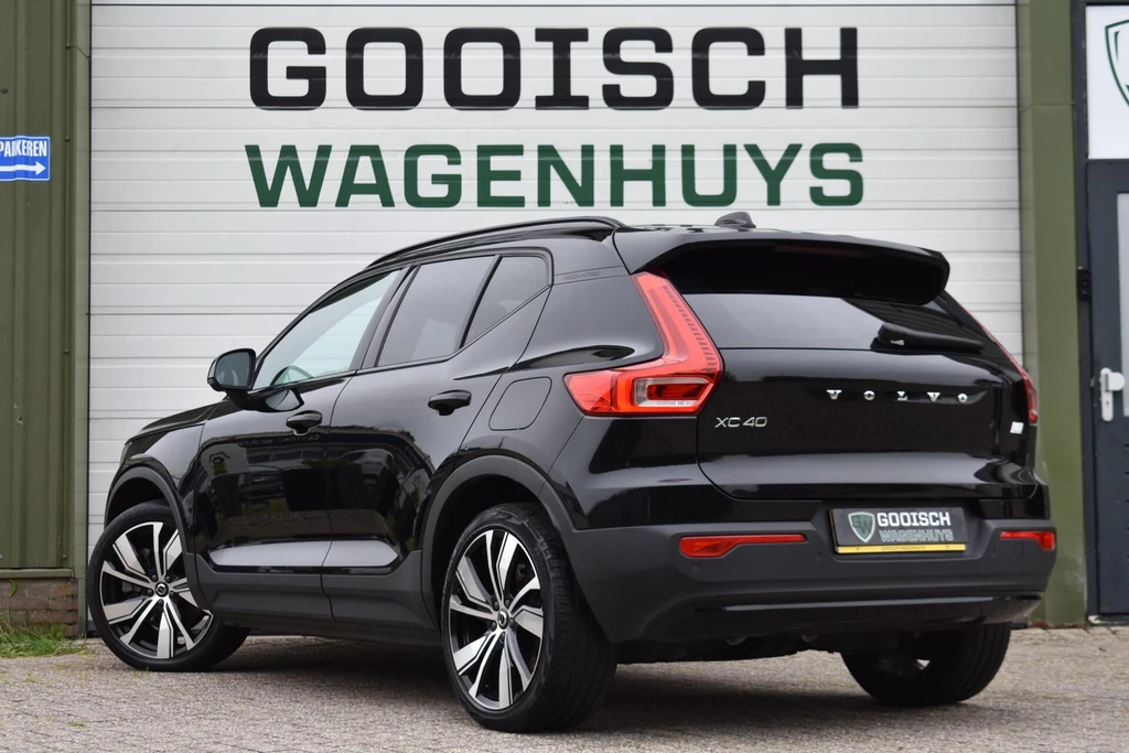 Volvo XC40 – foto 2