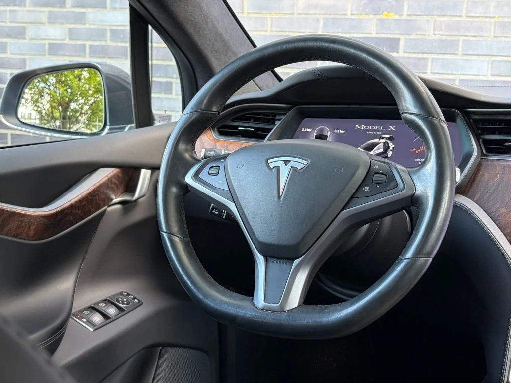 Tesla Model X – foto 9