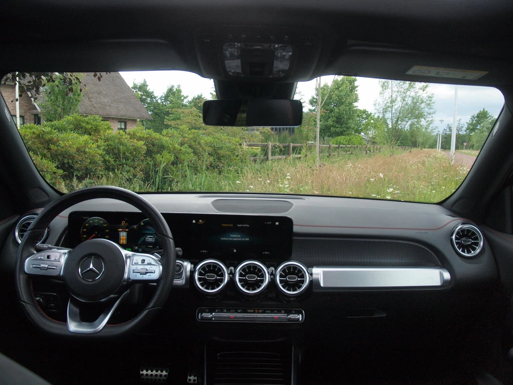 Mercedes-Benz EQB – foto 16