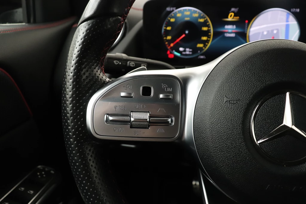Mercedes-Benz EQA – foto 21