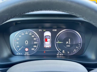 Volvo XC40 – thumbnail 10
