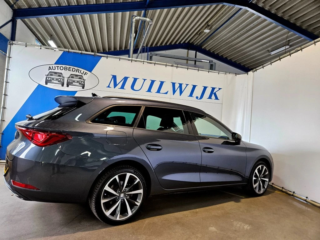 SEAT Leon – foto 16