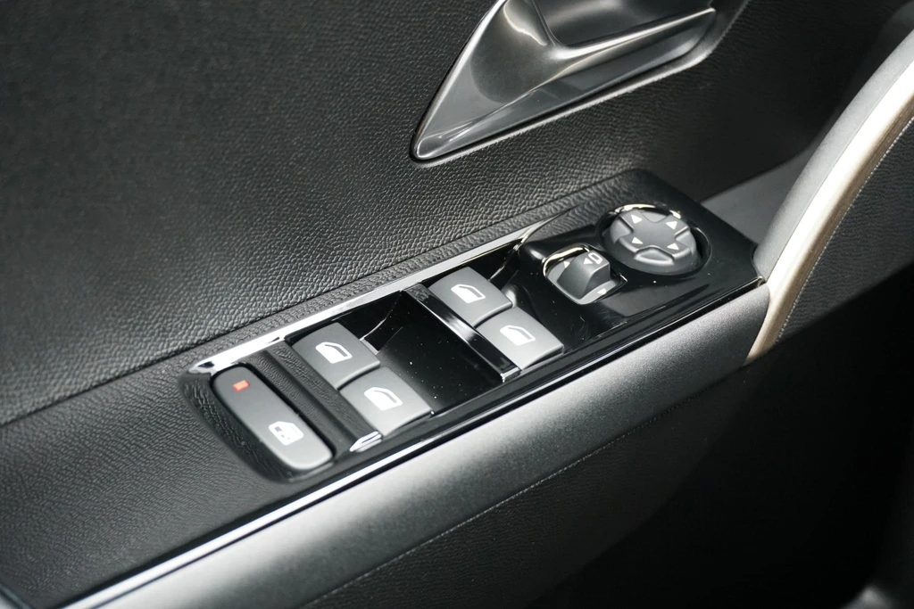 Lancia Ypsilon – foto 22