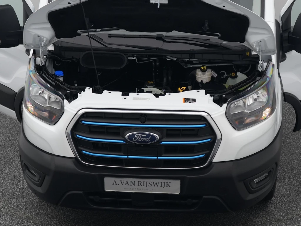 Ford E-Transit – foto 23