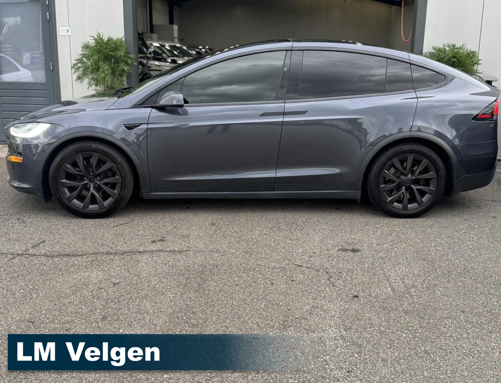 Tesla Model X – foto 2