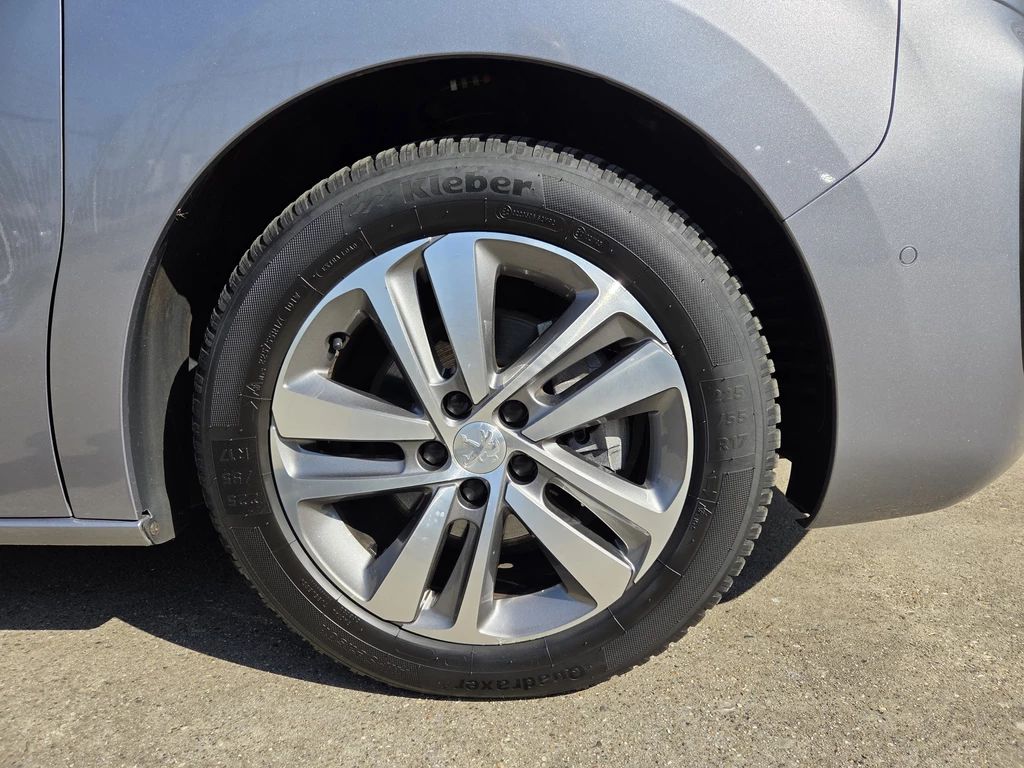 Peugeot e-Traveller – foto 51