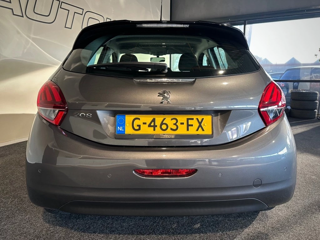 Peugeot 208 – foto 10