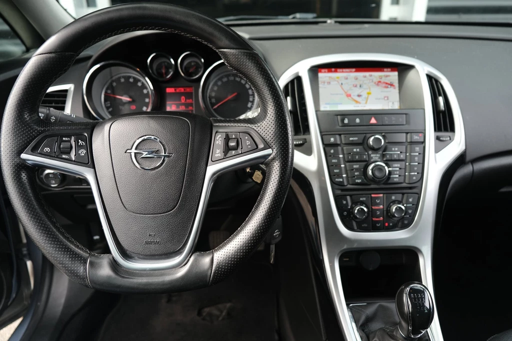 Opel Astra – foto 17