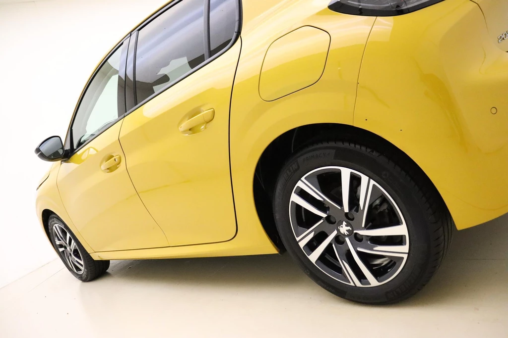 Peugeot 208 – foto 16