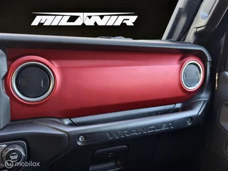 Jeep Wrangler – thumbnail 13