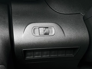 Peugeot Partner – thumbnail 25