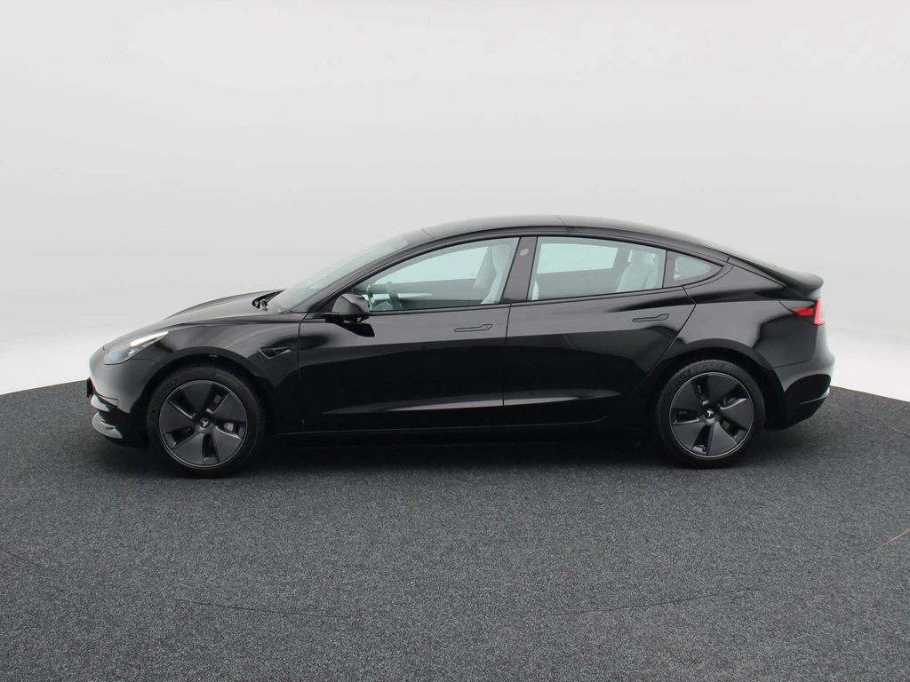 Tesla Model 3 – foto 2
