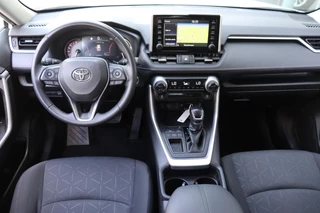 Toyota RAV4 – thumbnail 9