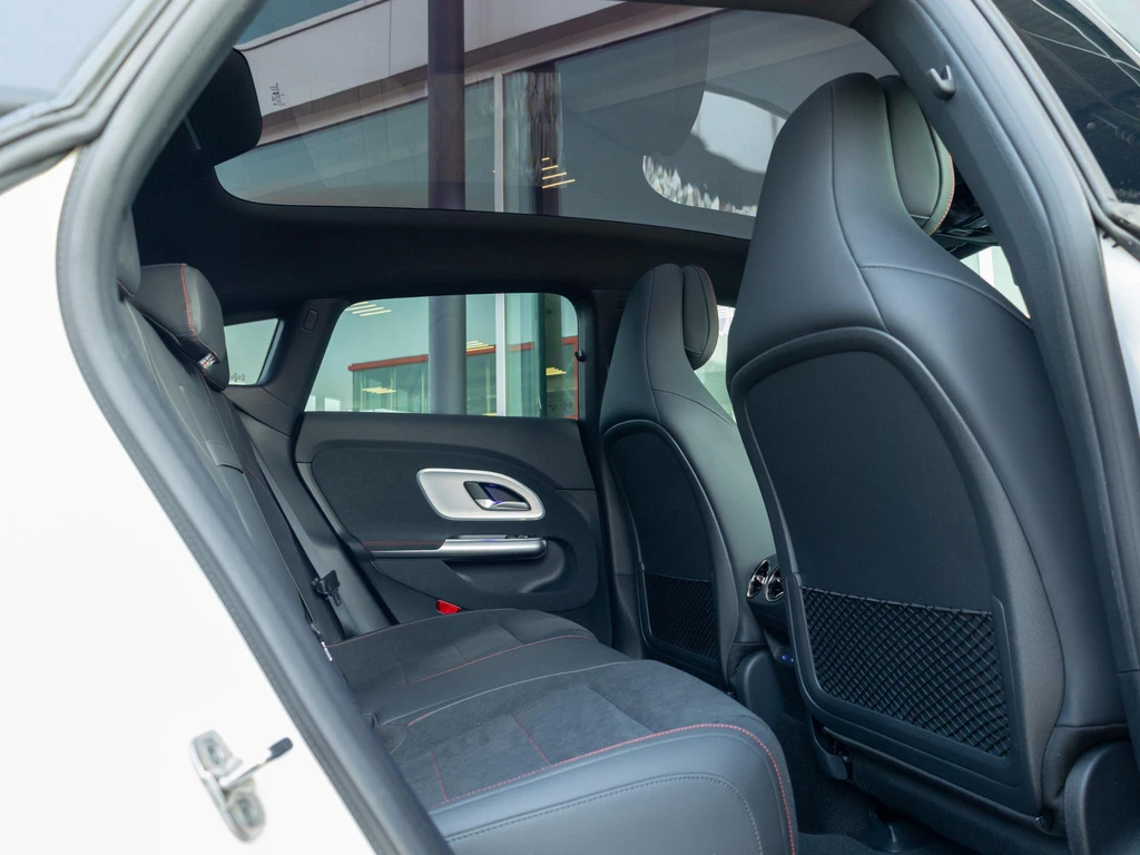 Mercedes-Benz CLA – foto 21