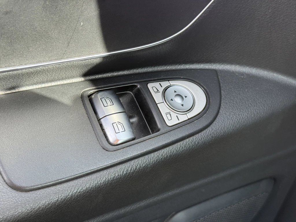 Mercedes-Benz Vito – foto 24