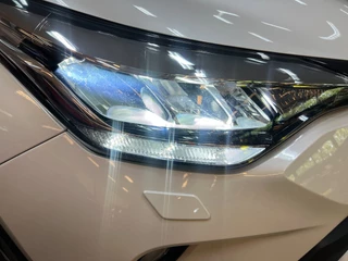 Toyota C-HR – thumbnail 12