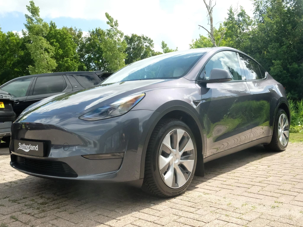 Tesla Model Y – foto 1